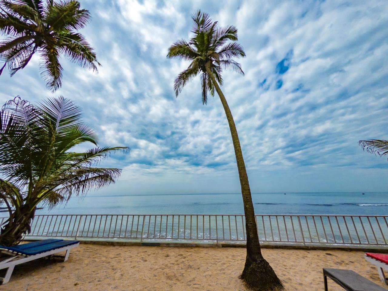 Vista Praia Beach Resort Anjuna Luaran gambar