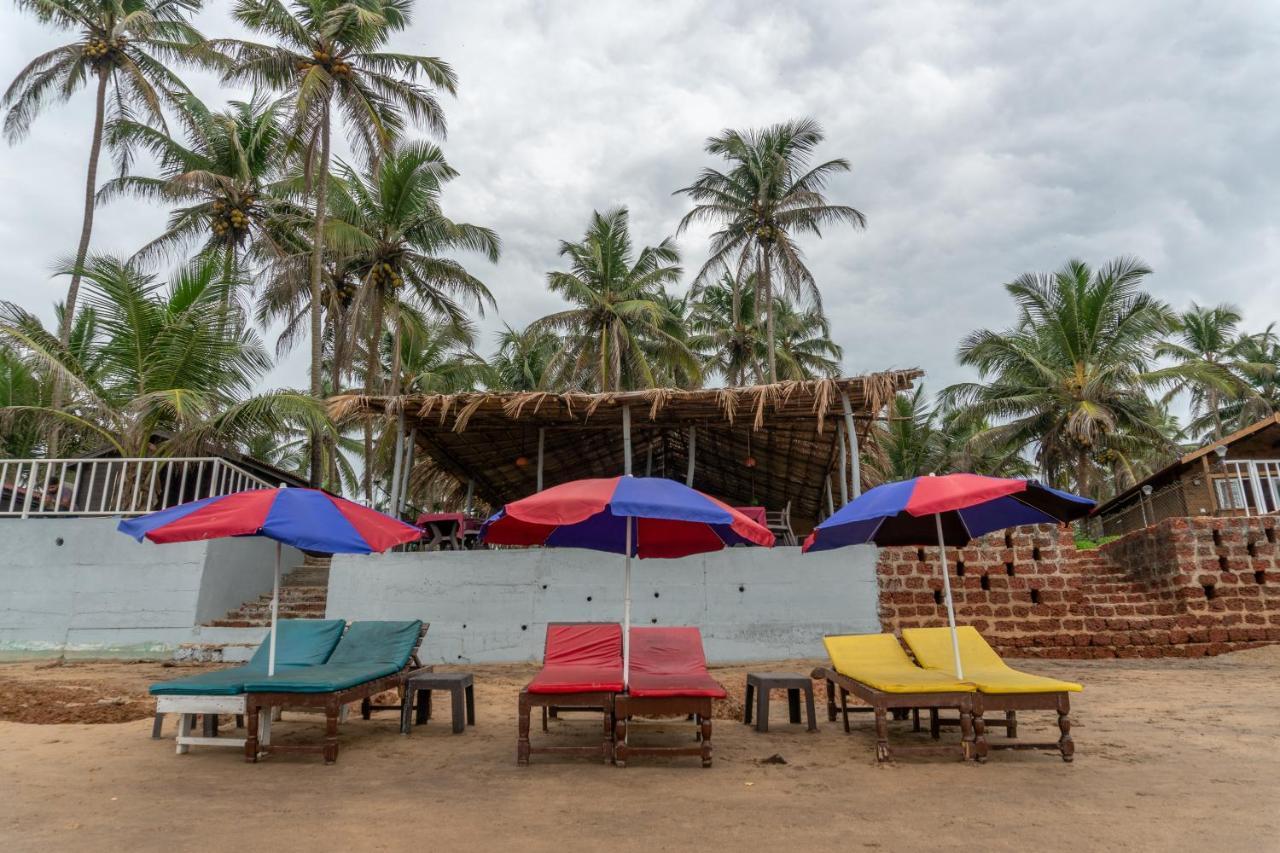 Vista Praia Beach Resort Anjuna Luaran gambar