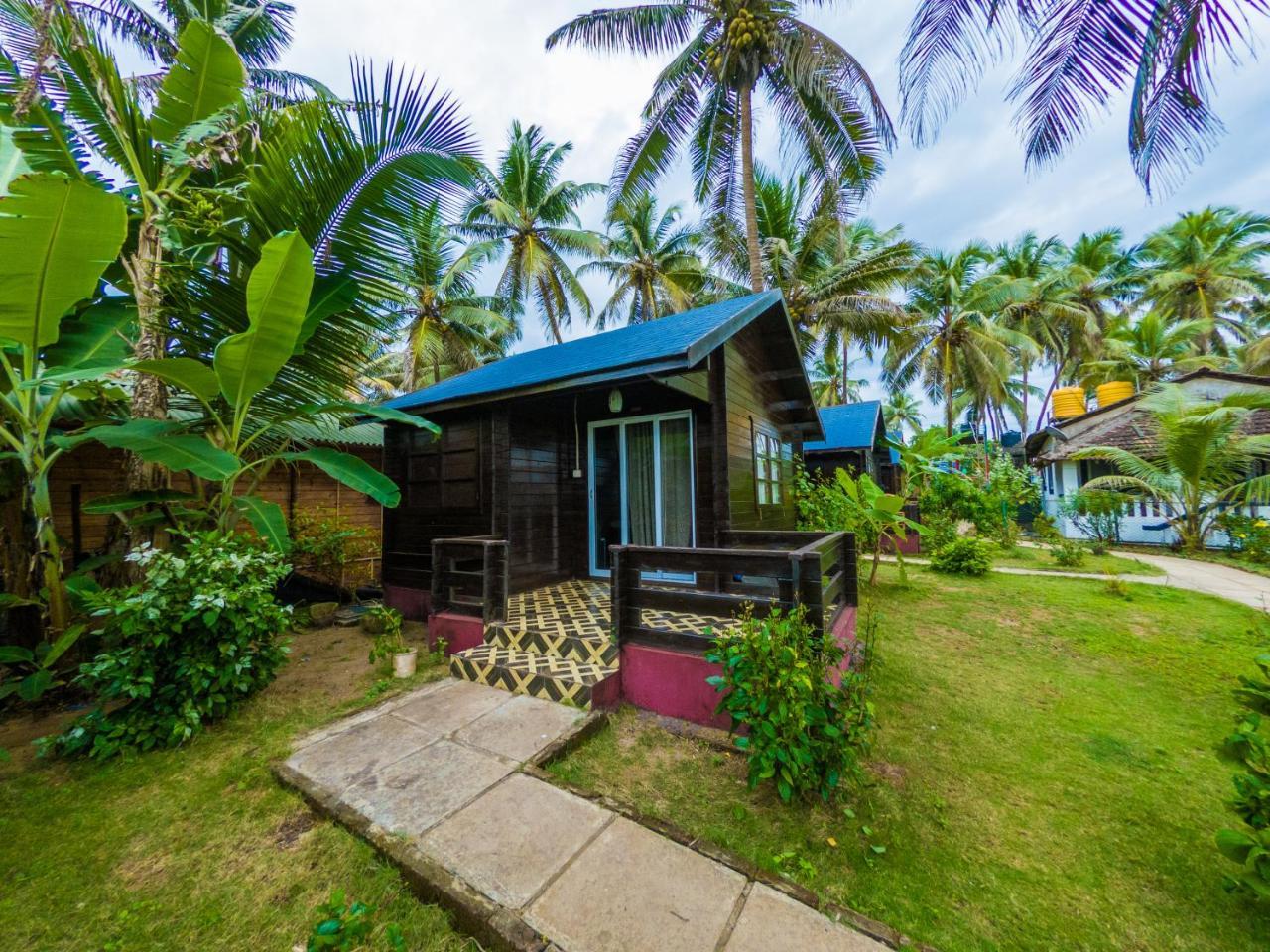 Vista Praia Beach Resort Anjuna Luaran gambar
