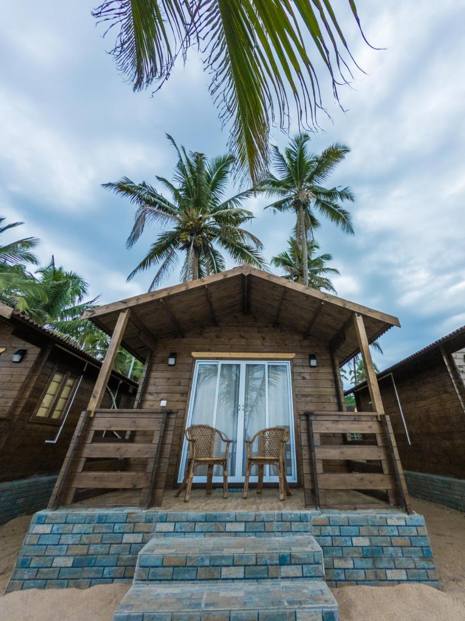 Vista Praia Beach Resort Anjuna Luaran gambar
