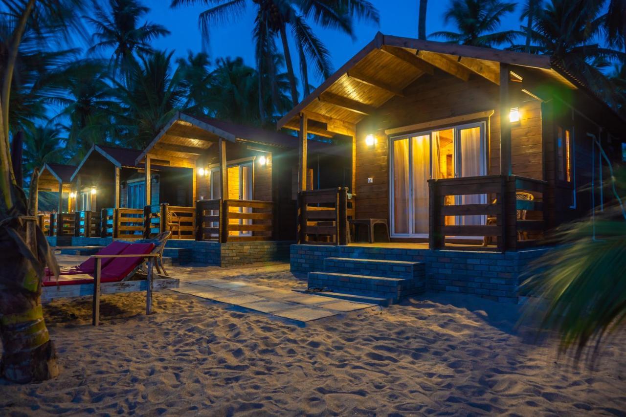 Vista Praia Beach Resort Anjuna Luaran gambar