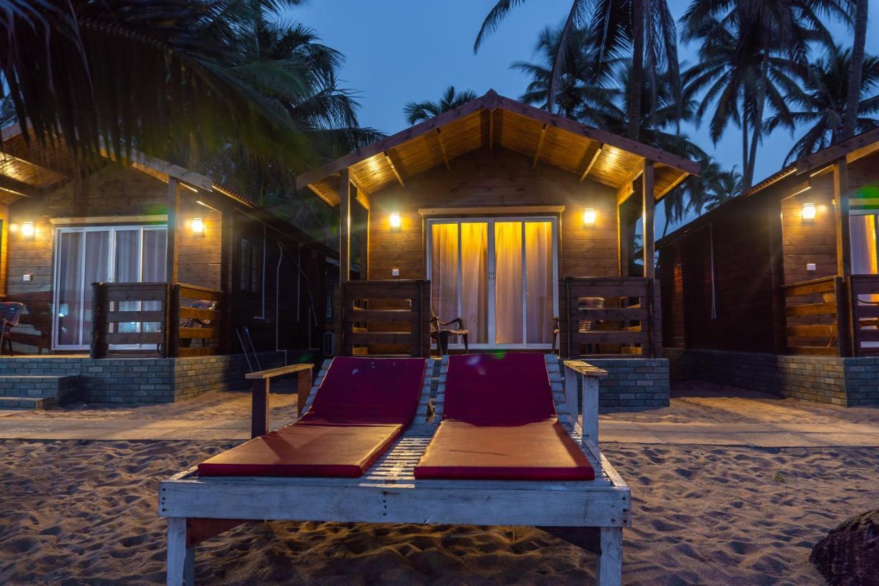 Vista Praia Beach Resort Anjuna Luaran gambar