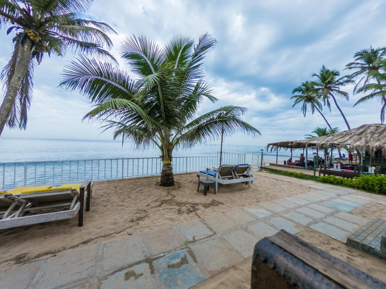 Vista Praia Beach Resort Anjuna Luaran gambar